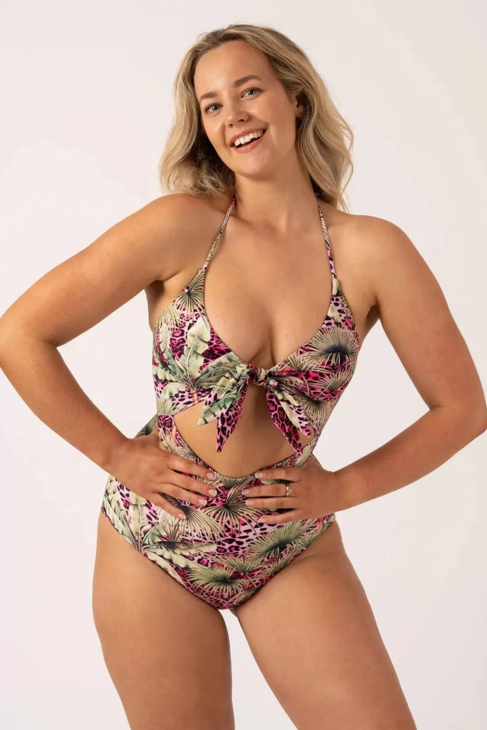 Silky Reversible Cut Out One Piece - Pink Tropical Leopard*Exoticathletica Online