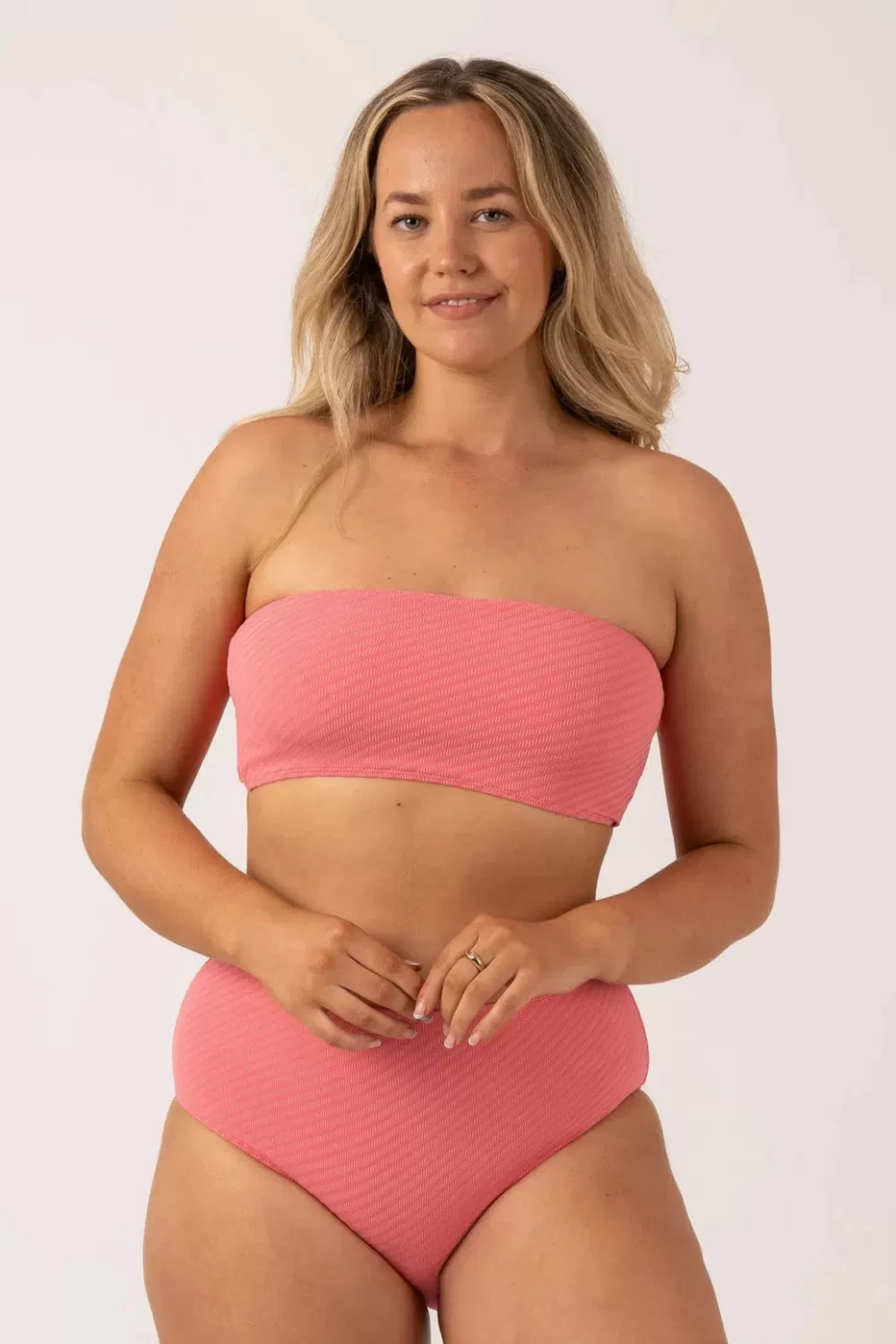 Textured Bandeau Bikini Top - Bubblegum Pink*Exoticathletica Outlet